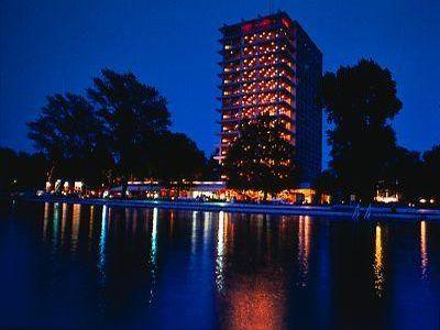 ✔️ Hotel Európa Siófok - panorámás kilátással a Balatonra - ✔️ Hotel Európa Siófok ✔️ Akciós balatoni hotel Siófokon