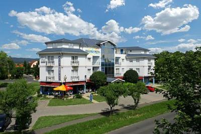 Kristály Hotel Keszthelyen a Balatonnál akciós, félpanziós csomagokkal - ✔️ Kristály Hotel**** Keszthely - Balatoni Wellness Hotel